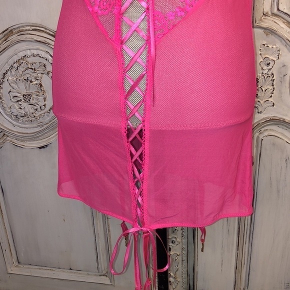 Seven Til Midnight Hot Pink Net Corset Style Nighty Size Queen - Picture 5 of 9